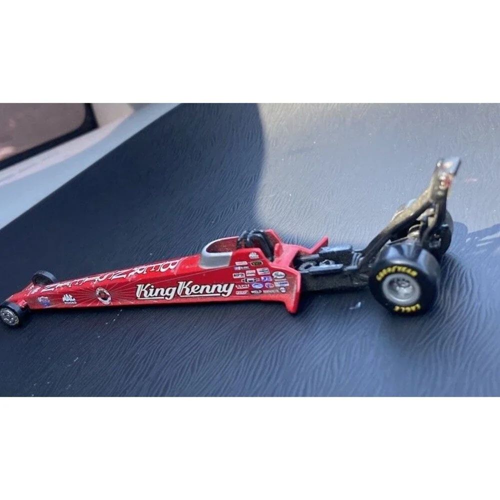 COLLECTIBLE RACING CHAMPIONS KING KENNY BERNSTEIN TOY DRAGSTER CAR